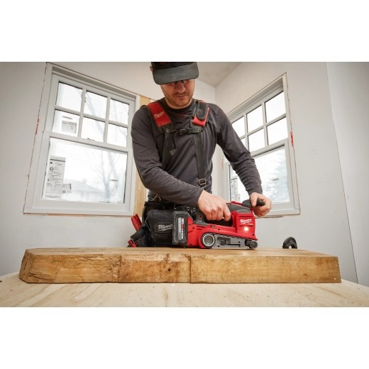 Milwaukee M18 FUEL™ 3"x18" Belt Sander 2832-20