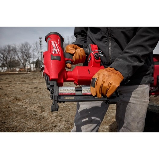 Milwaukee M18 FUEL™ Utility Fencing Stapler Kit 2843-22