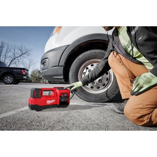 Milwaukee M18™ 18V Cordless Tire Inflator 2848-20