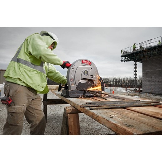 Milwaukee M18 FUEL™ 14" Abrasive Chop Saw Kit 2990-21HD