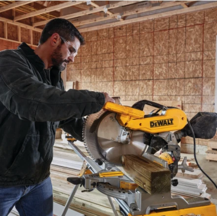 Dewalt DWS716 15 Amp 12" Electric Double‑Bevel Compound Miter Saw