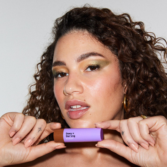 Dewy + Daring Cream Bronzer