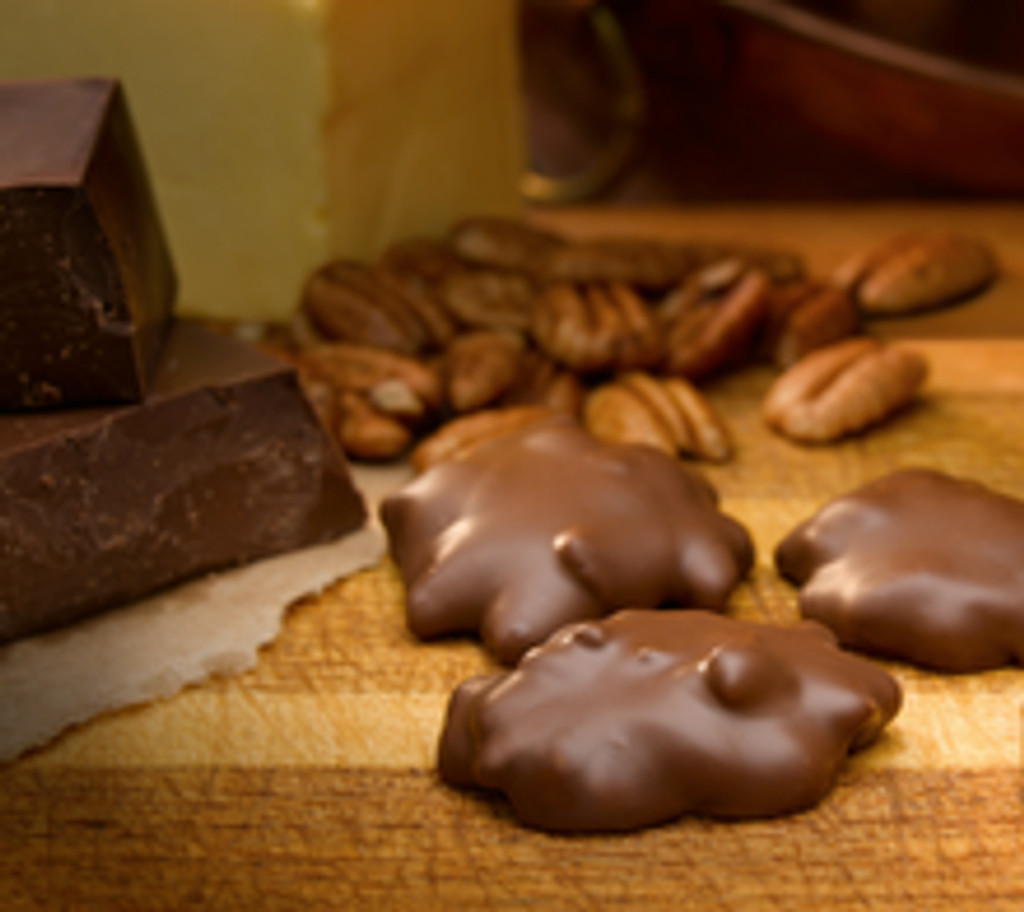 Longhorns Gift Box - Pecan, Milk Chocolate, Caramel 6oz - Pack of 24