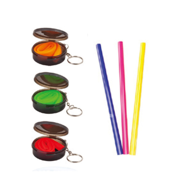 A set of drinking straws in pink, yellow, and blue, with a compact case including red, green, and orange straws.