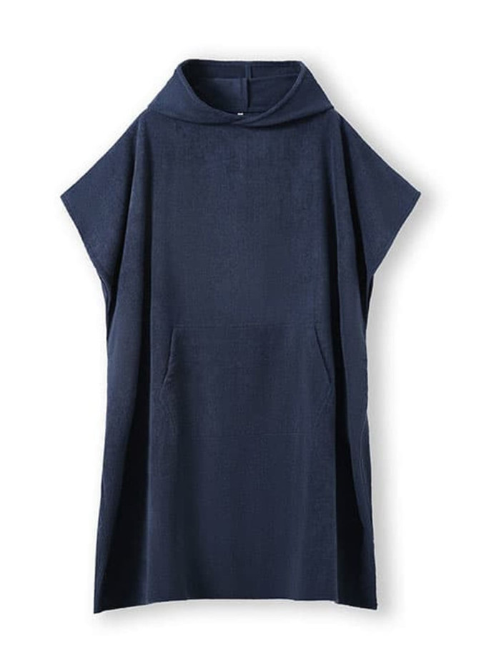 A navy hooded towel made from 380gsm polyester/nylon with a kangaroo pocket, featuring a logo.