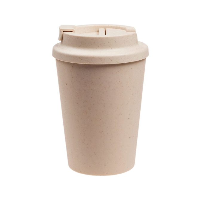 A reusable coffee cup in a light beige colour with a comfort lid and a logo.