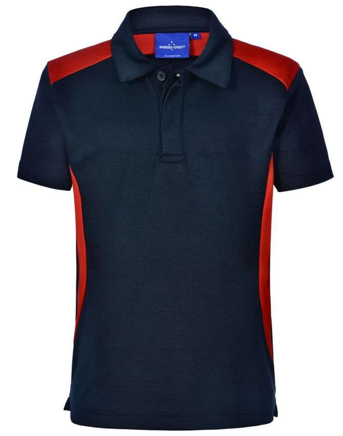 Children's polo shirt in navy with red accents and a logo on the chest. Short sleeves and a collar design.