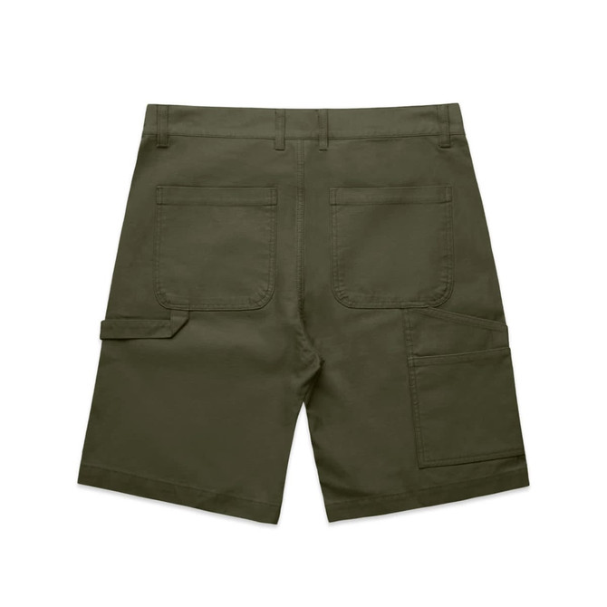 Utility shorts in olive green with multiple pockets and a plain design on the back. Features a logo.
