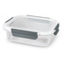 A glass lunch box with a transparent lid and grey clips for secure sealing. Suitable for storing meals.