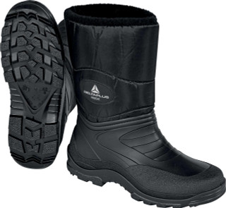 Delta Plus Freeze Mens Warm Fleece Lined Pull On Wellington Boots, black waterproof rubber boots with textured soles and fleece lining for cold weather protection.