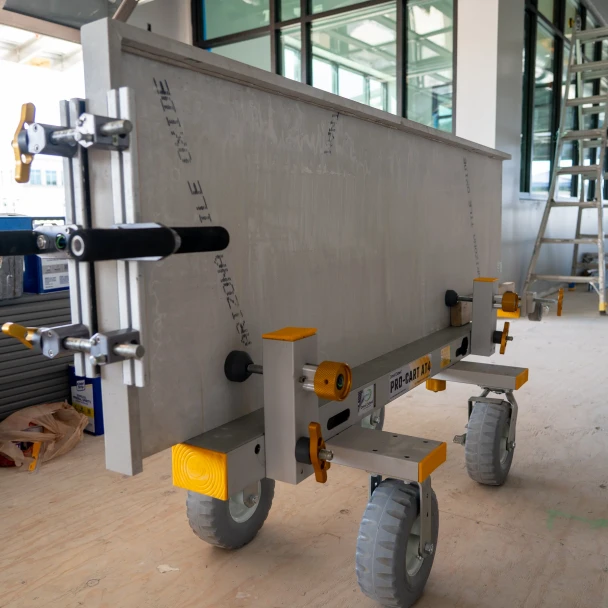 Omnicubed Pro Cart AT4 For Moving Slabs, Panels, Large Materials.
