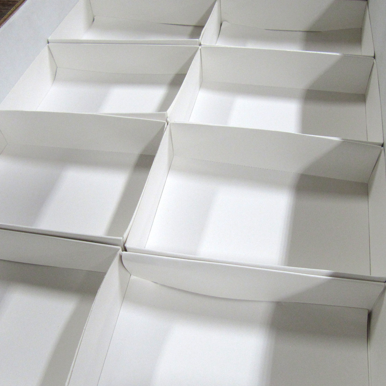 White Mineral Fold up Boxes Size 8 s 5 X 3 5 100 Pieces white-mineral-fold-up-boxes-size-8-s-5-x-3-5-100-pieces