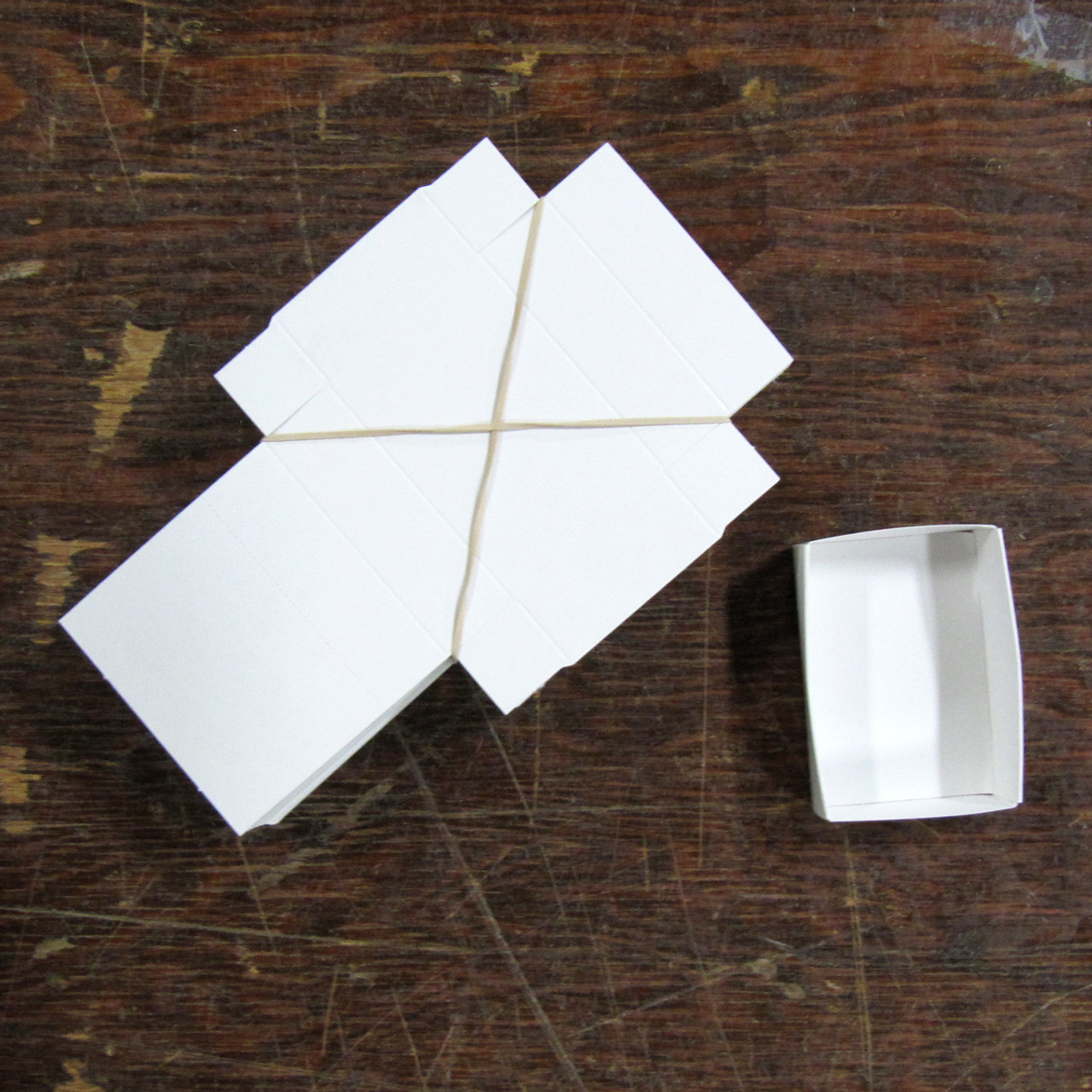 White Mineral Fold up Boxes Size 18 s 3 25 X 2 25 100 Pieces white-mineral-fold-up-boxes-size-18-s-3-25-x-2-25-100-pieces