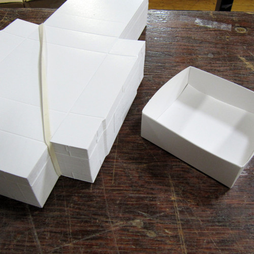 White Mineral Fold-up Boxes, size 12's (3.5" x 3.25") - 100 pieces