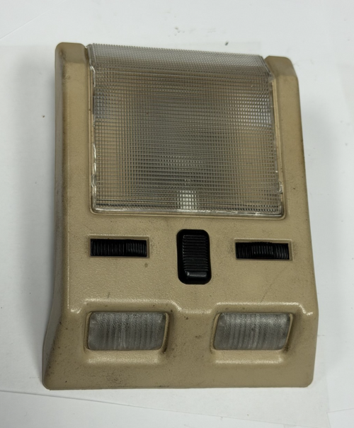 1983 1984 1985 1986 1987 Volvo 760 Dome Light Interior Light Beige Tan