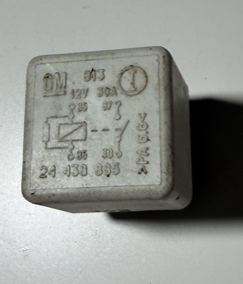 Vauxhall Astra Zafira Vectra Multi-Use 4 PIN White Relay 12V 30A 24 438 885