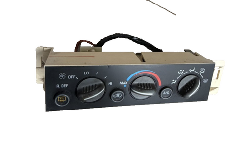 1996-1999 Chevrolet Tahoe AC Heater Climate Temperature Control Switch