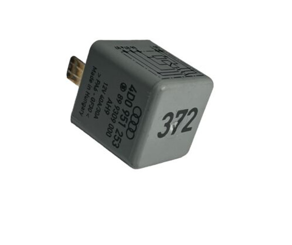 Audi FUEL PUMP RELAY # 372 4D0951253 OEM Audi FUEL PUMP RELAY # 372 4D0951253 OEM