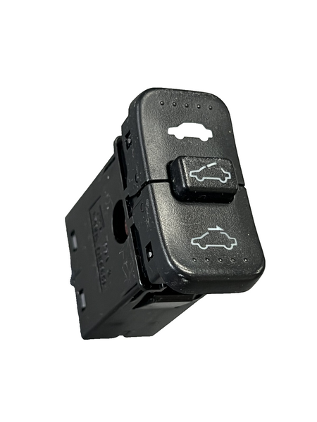 2003-2007 Honda CR-V Dash Sun Roof Moonroof Sunroof Switch Button M19833