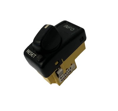 1993-1997 Volvo 850 VDO Computer Control Switch Info Trip Reset Button 9128543