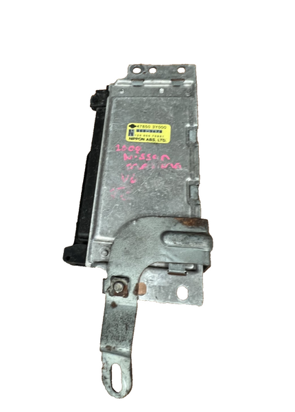 00 2000 Nissan Maxima Anti Skid Actuator Control Module OEM 47850-3Y000