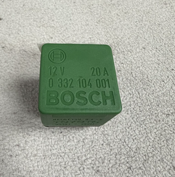 1995-1999 Toyota Avalon Cooling Fan Relay 12V 20A 90084-98011, 0 332 104 001