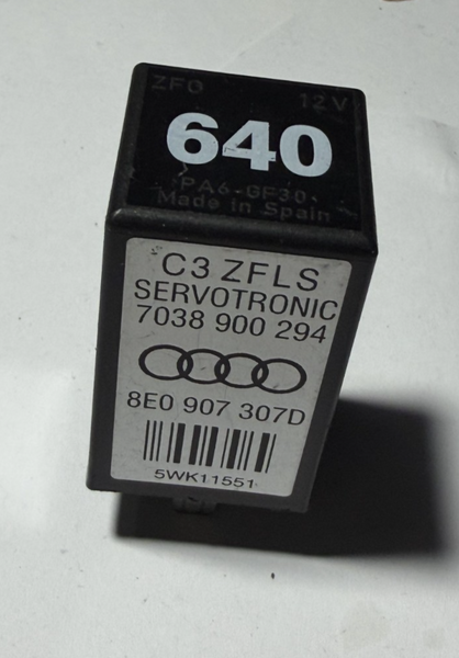 2006 2007 2008 Audi A4 640 Servotronic Control Relay 8E0907307D, 7038900294