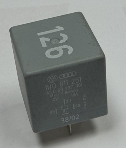 Volkswagen Jetta Golf MK4 Beetle Passat Starter Relay #126 1H0 911 251 Gray