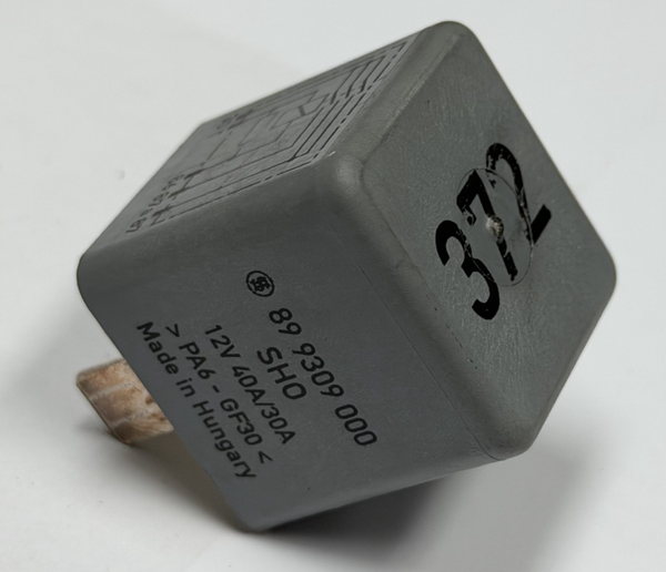 1992-2004 Audi S4 S6 A4 Fuel Pump Relay 12V 40A 30A 89 9309 000 Gray