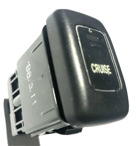 98-02 Honda Accord OEM cruise control push button on/off switch STOCK factory 98-02 Honda Accord OEM cruise control push button on/off switch STOCK factory