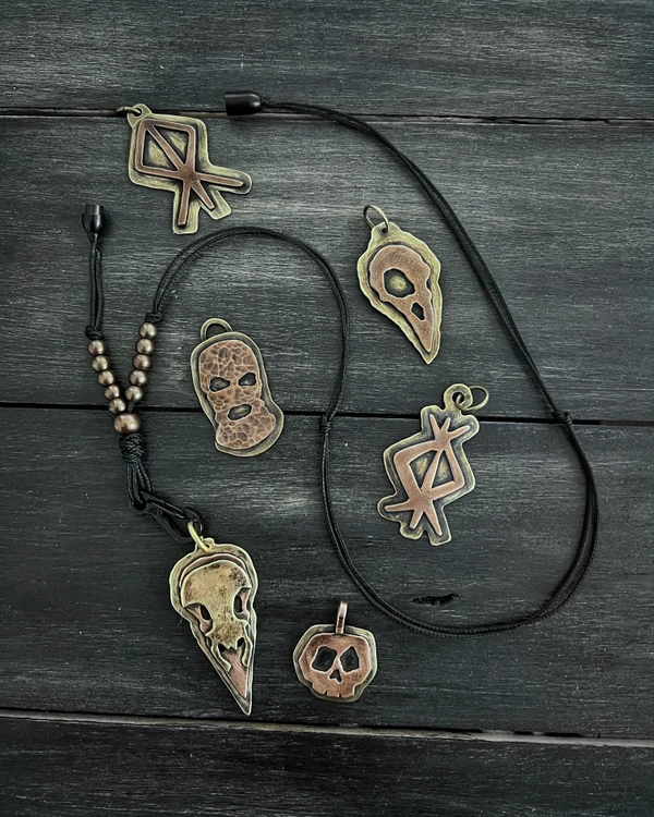 Wst3Lnd T.K.N Kevlar Necklace