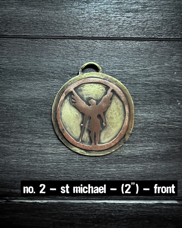 Wst3Lnd Glow Amulets