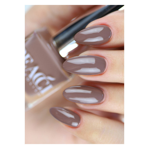 Peacci Miss Grey