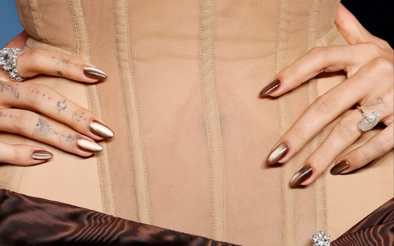 Hailey Bieber's Brown Cat-Eye Nails Are the Autumn Trend Everyone's Copying — Here's Why
