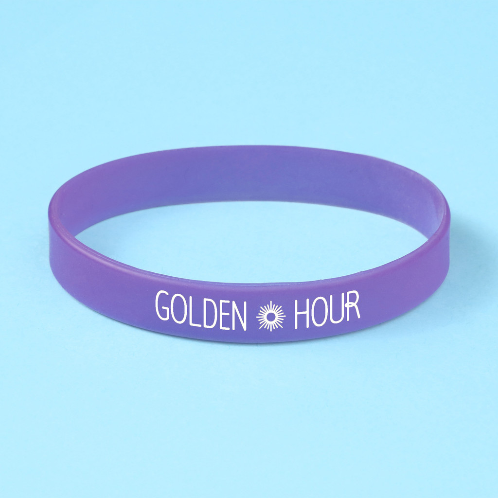 UV Aware Wrist Band