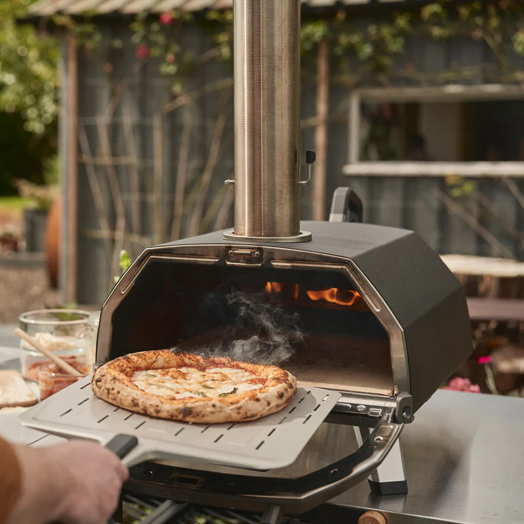 Ooni Karu 2 Pro Multi Fuel Pizza Oven