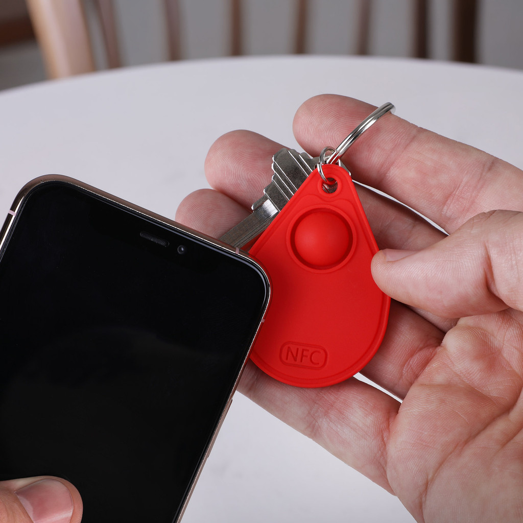 Silicone Pop-It™ NFC Keytag