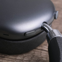 Luxe Anc Wireless Headphones