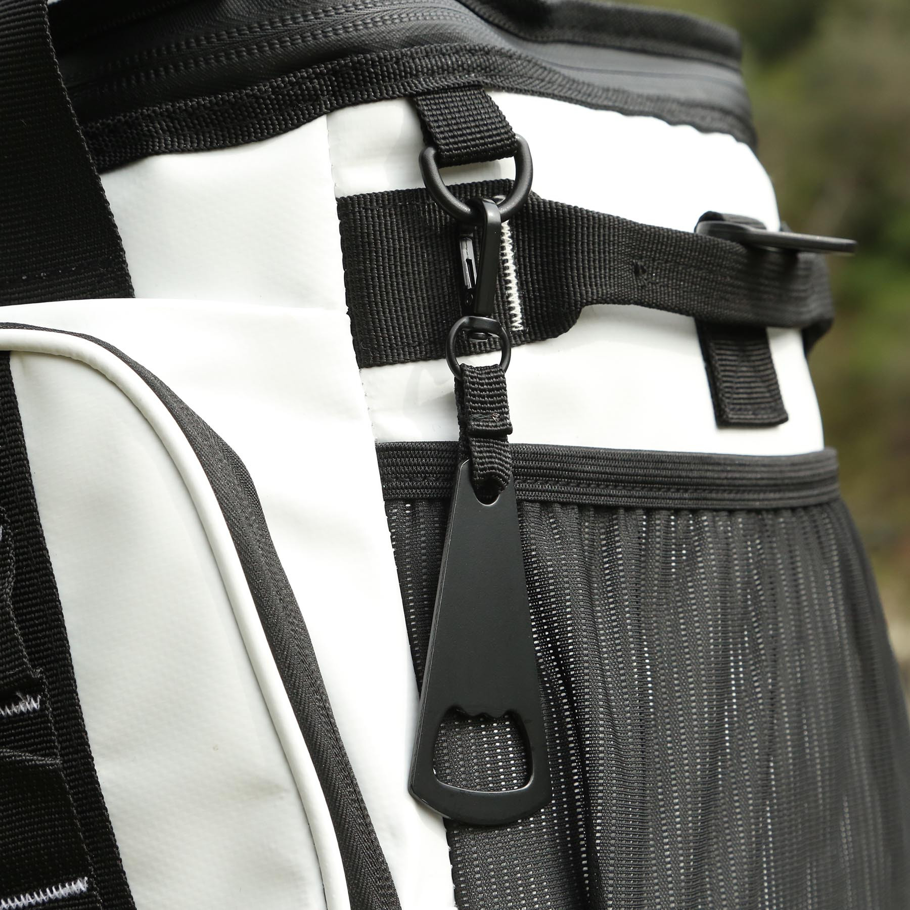 Chillamanjaro™ 18 Can Altitune Cooler Bag - HPG Brands