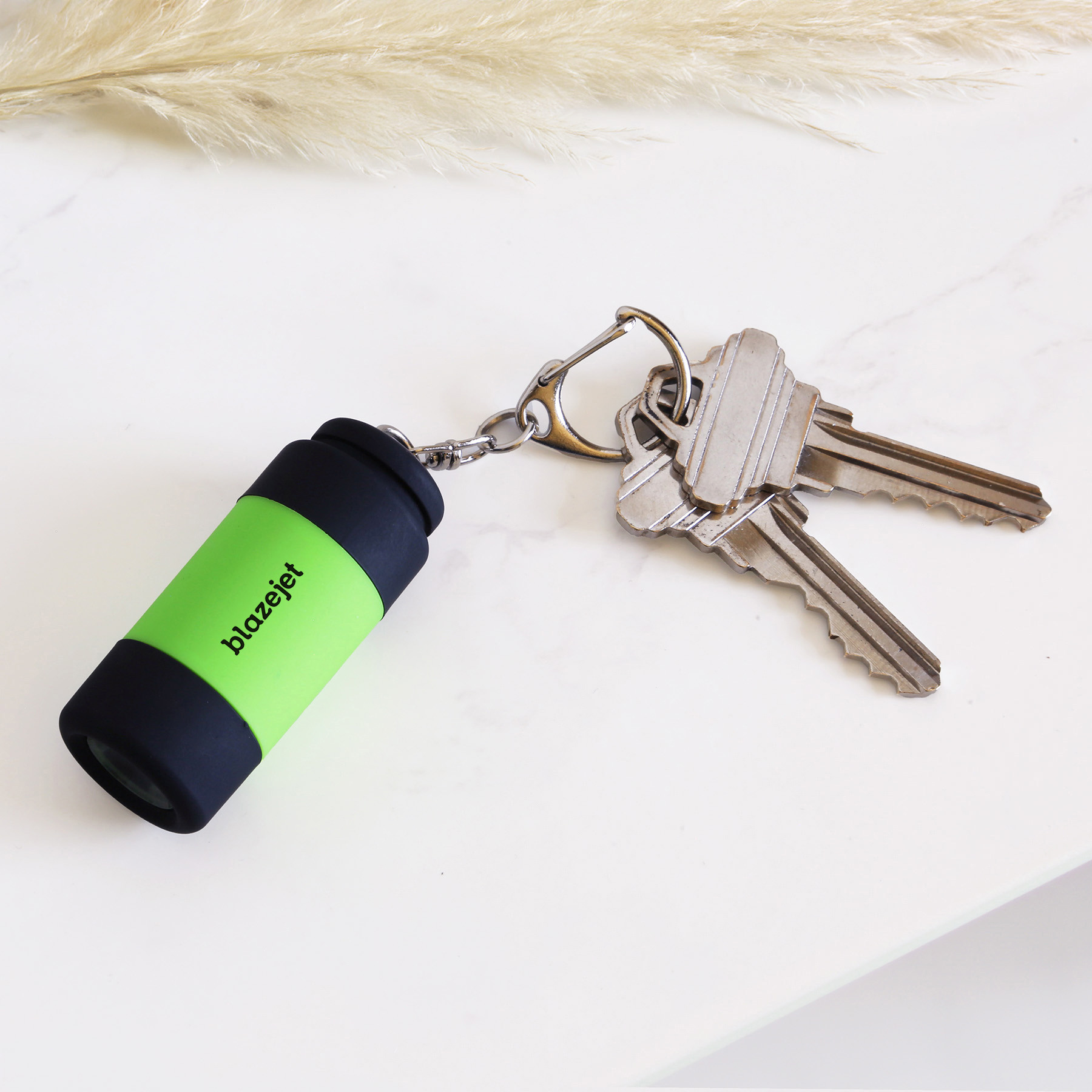 compact usb rechargeable flashlight KunHe 4 Pack Flashlights Zoomable mini Small Bright Clip-On Light EDC Flash Light with Side COB Light for Camping Home Emergency Equipped with a powerful LED lamp M70 EDC Flashlight 1100 Lumens,