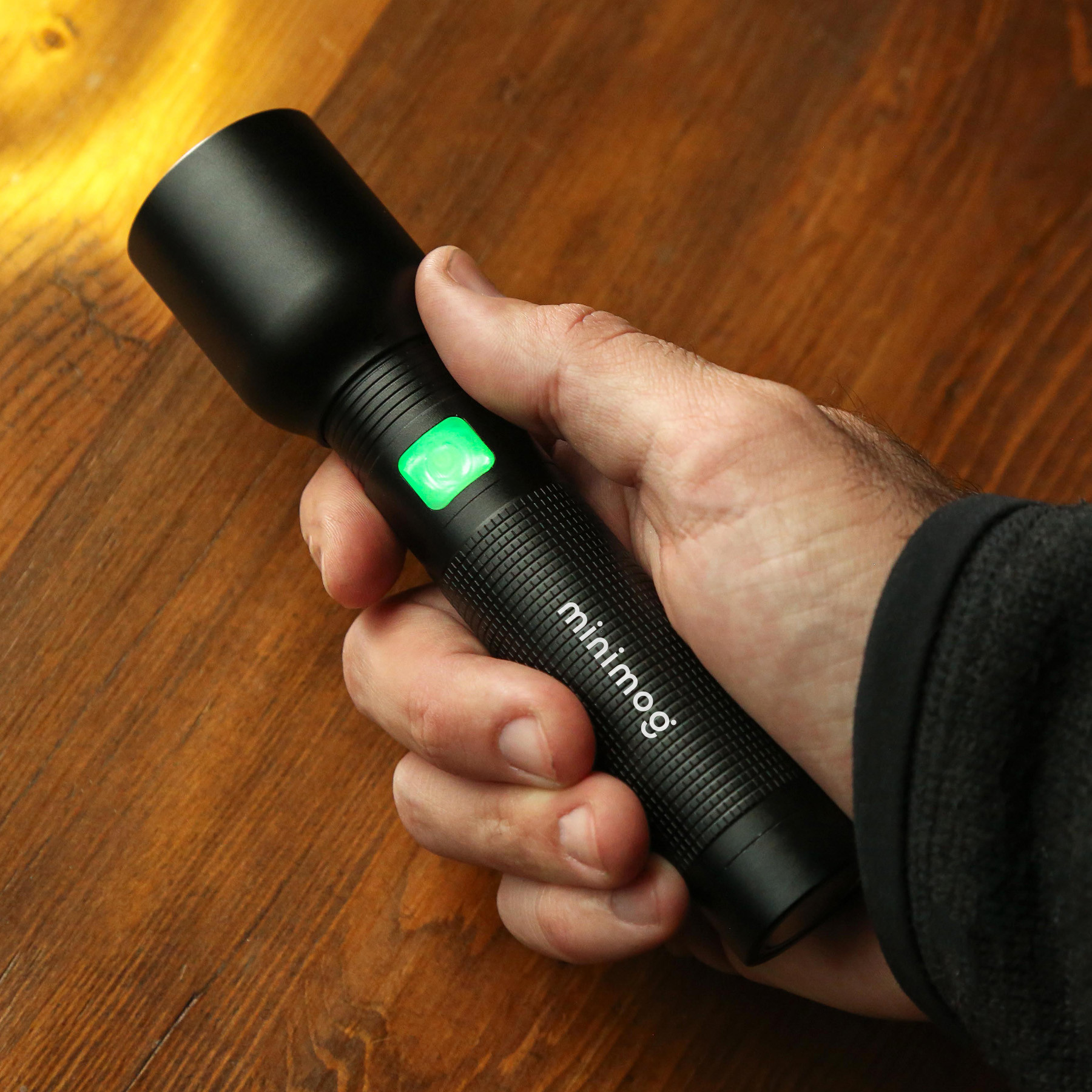 reNew Extreme Rechargeable Zoom Flashlight - HPG Brands