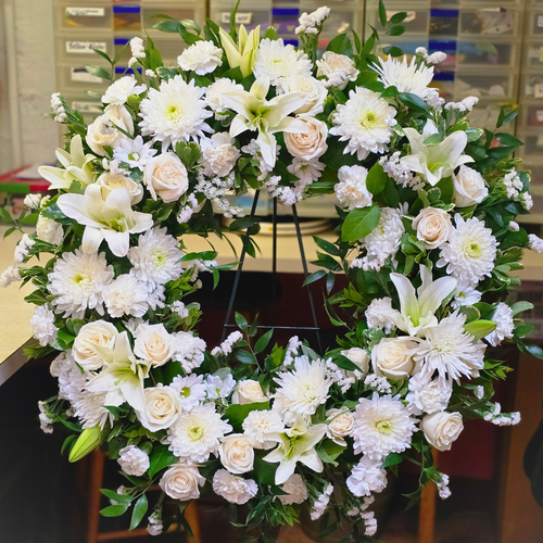 Treasured Tribute Wreath