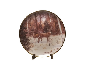 Collection Plate - In Winter Woods A pair of Deer in a winter wood setting with snowfall. Artist: Judi Whiting, Signed limited addition Certificate of Authenticity by the International Wildlife Coalition, Designated an Heirloom by the Franklin Mint. Porcelain with 24K gold trim on rim and numbered Collection Plate - In Winter Woods A pair of Deer in a winter wood setting with snowfall. Artist: Judi Whiting, Signed limited addition Certificate of Authenticity by the International Wildlife Coalition, Designated an Heirloom by the Franklin Mint. Porcelain with 24K gold trim on rim and numbered