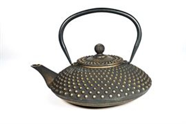 Iron Teapot “Xiamen”
black-gold, with relief,
enameled inside,
stainless steel strainer,
content 5 cups
(40.6 fl. oz. / 1.2 l)
made in China


To clean, rinse with warm water and hand dry.  Not dishwasher safe.  Not for stove top or microwave use.