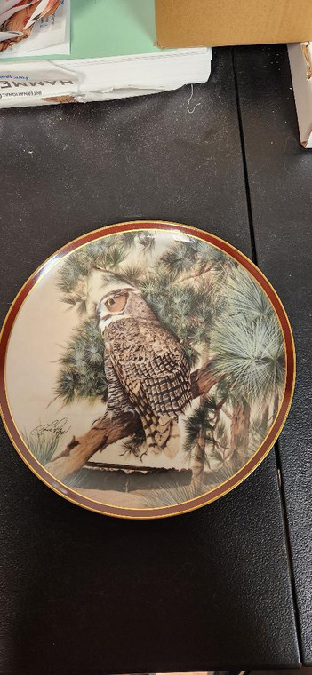 Collection Plate-Great Horned Owl: Majestic Birds of Prey # 1946 Hamilton Collection Great Horned Owl Plate Majestic Birds of Prey COA  C. Ford Riley 1983