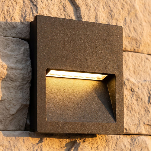 Black Wall Light Vandal Resistant 4W 200lm IP65 IK08 3000K 115mm Square