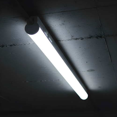 18W LED Batten Non-Dimmable Connectable 1890lm IP20 Tri Colour 1.2m