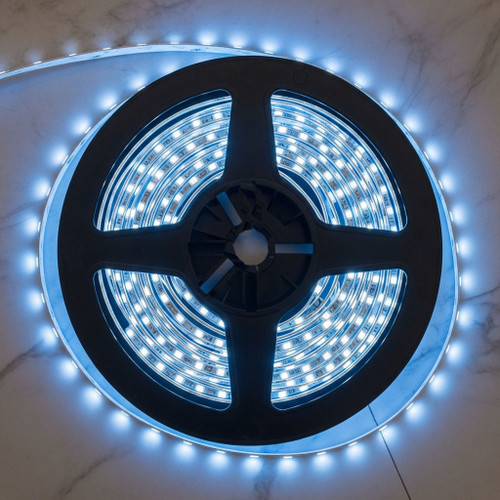 4200K Waterproof LED Strip Light Kit with Plug 5m DIY