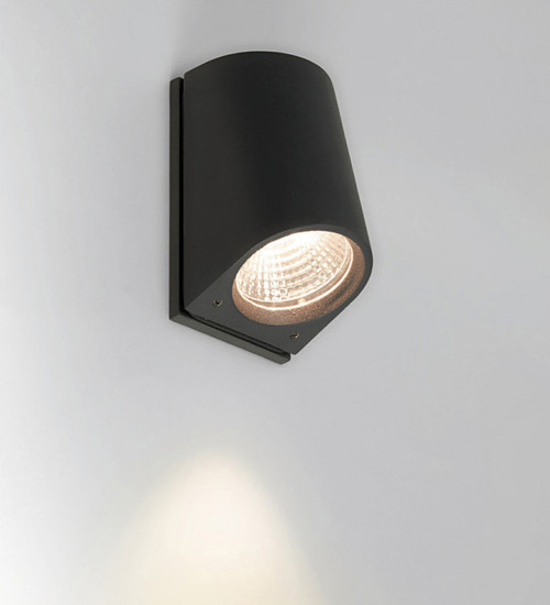 Sophisticated Single Beam Charcoal Wall LED Light IP65 3000K