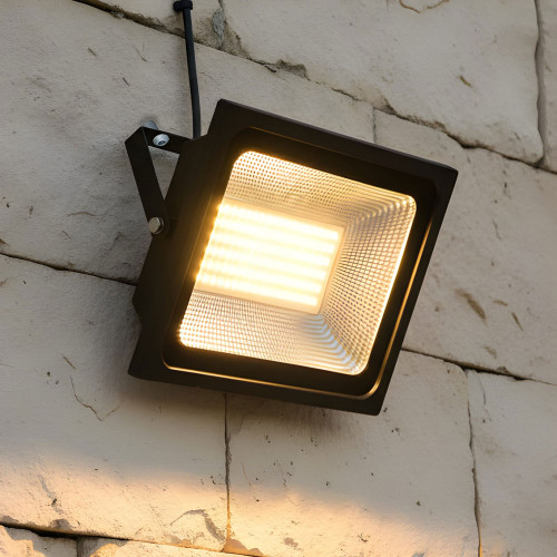 Solar Flood Light With Remote Control 750lm IP65 380mm Commercial Strength